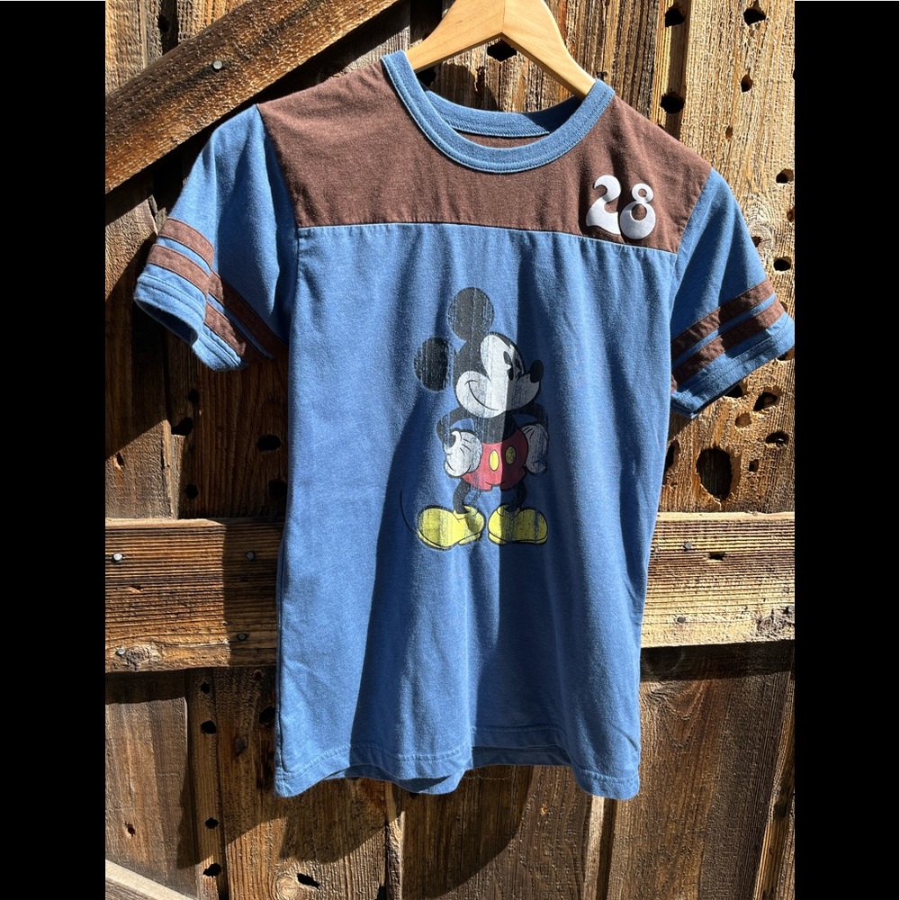 Disneyland Resort Mickey Mouse 28 Short Sleeve T-shirt Size M